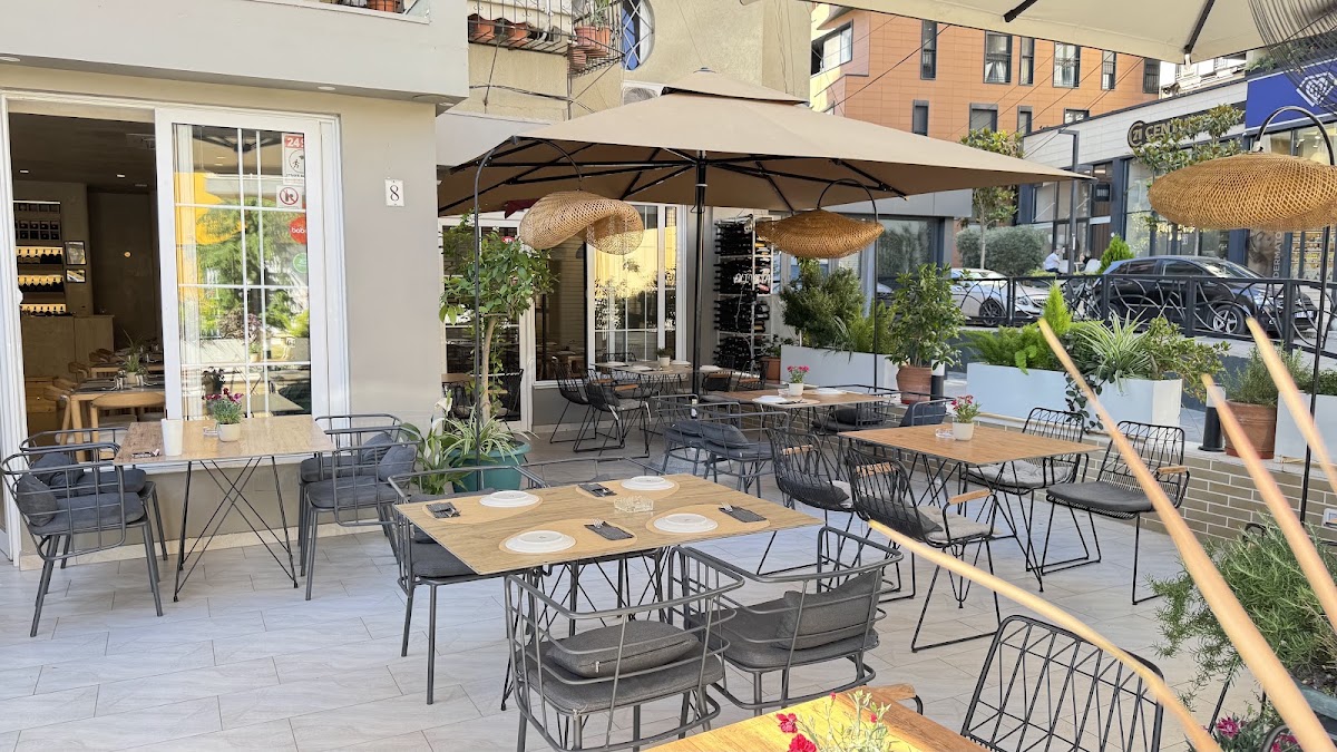 Oliveta Restaurant