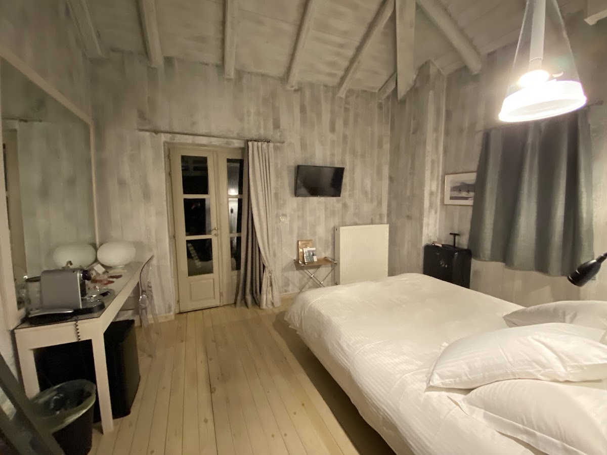 Mikro Papigo 1700 Hotel & Spa