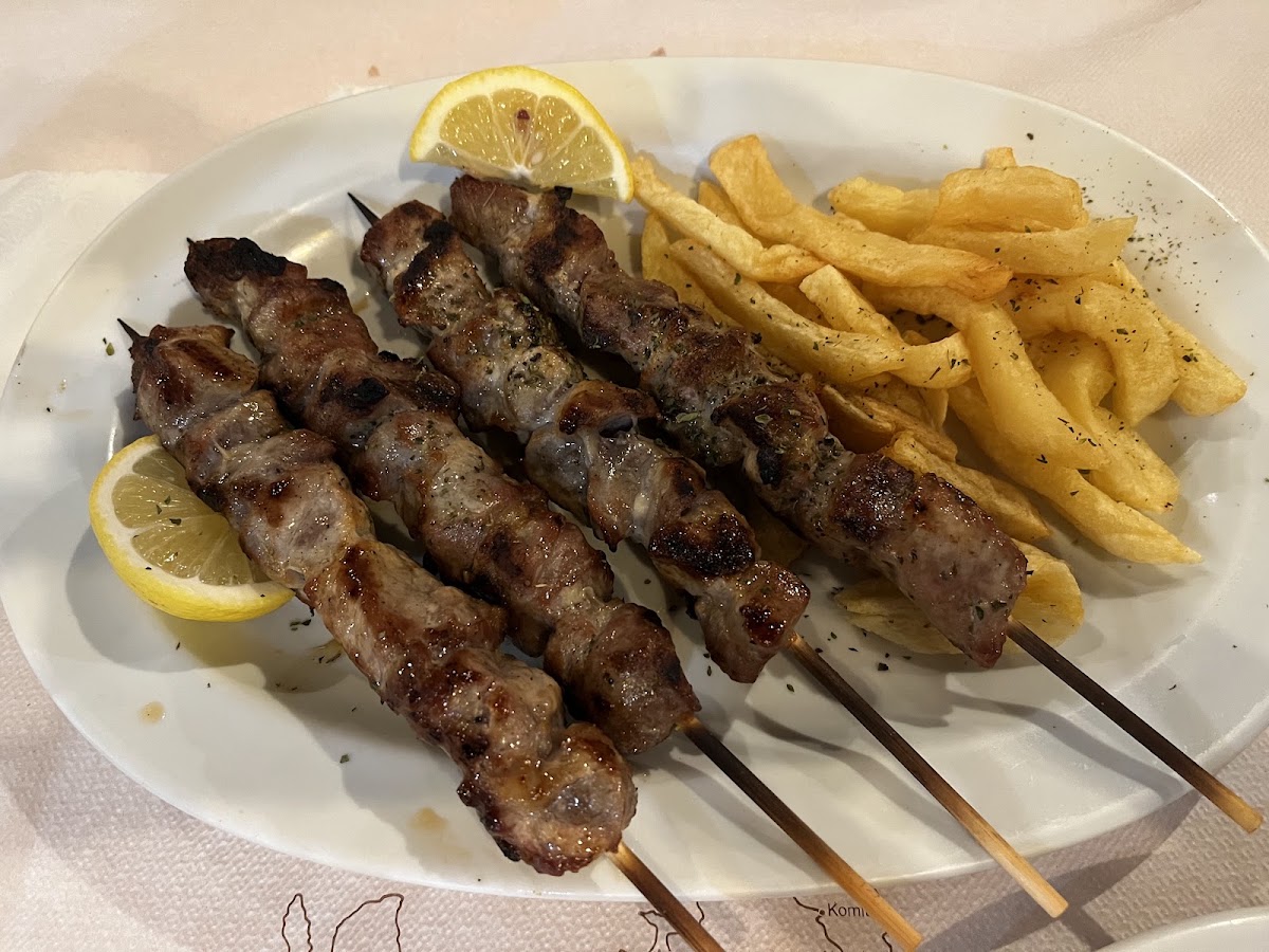 To Steki Taverna