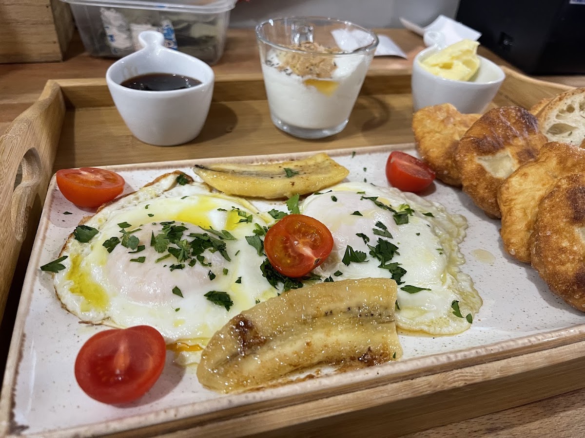 Manxurane Restaurant & Wines