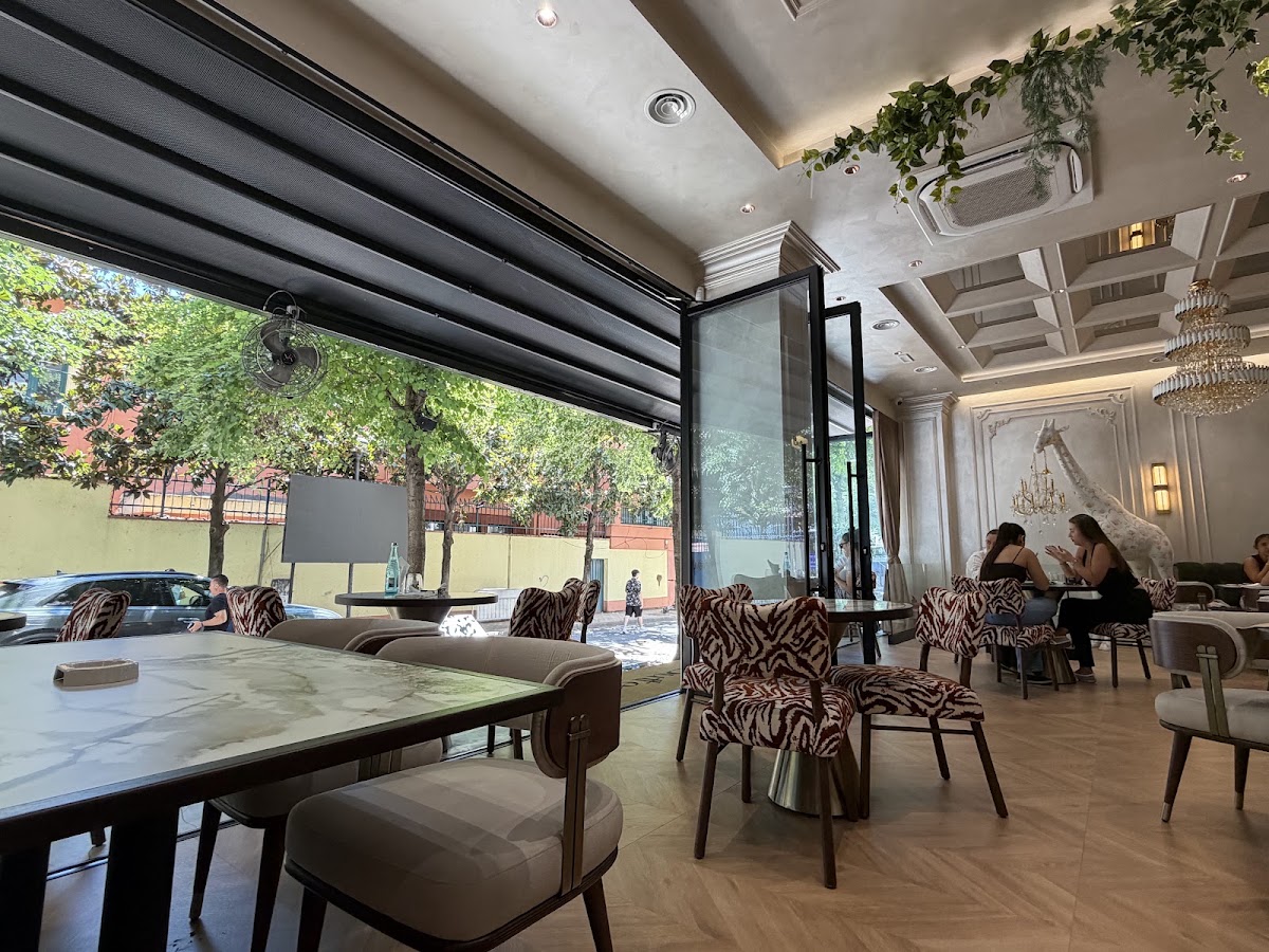 Butter Restaurant Tirana