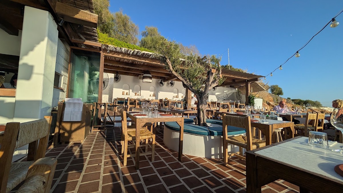Akti Restaurant