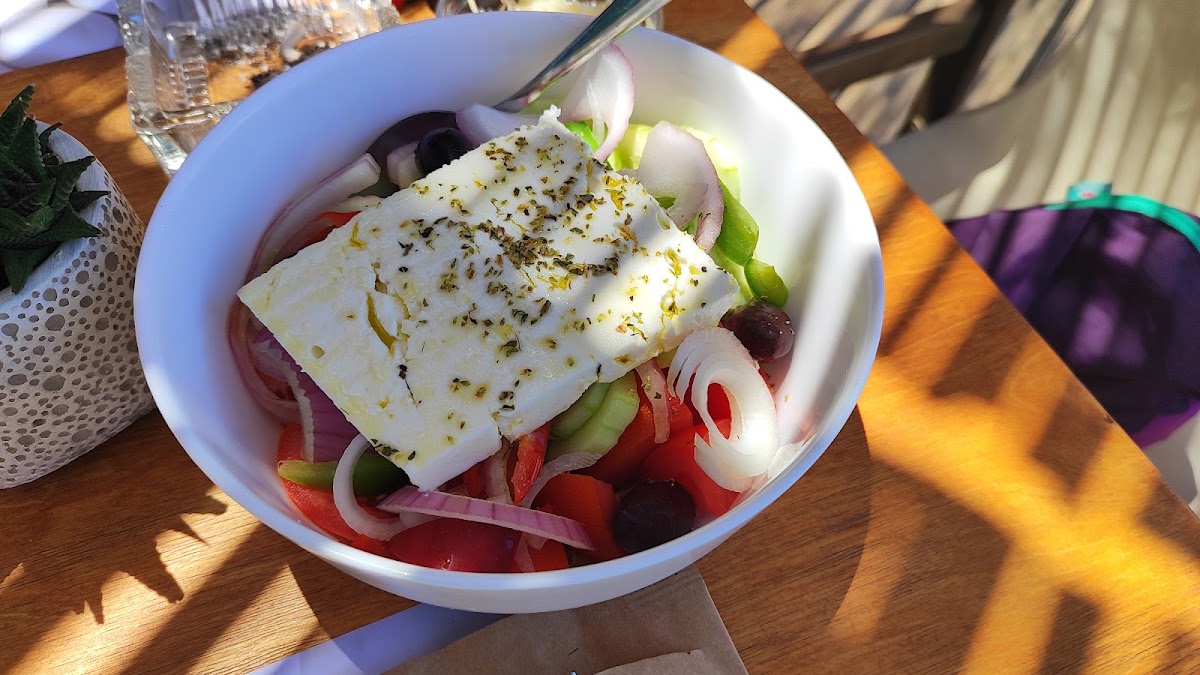 Antisamos Taverna