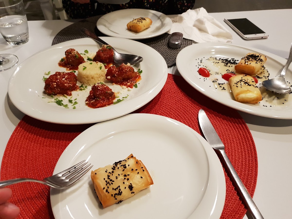 SHOSHO PAROS RESTAURANT