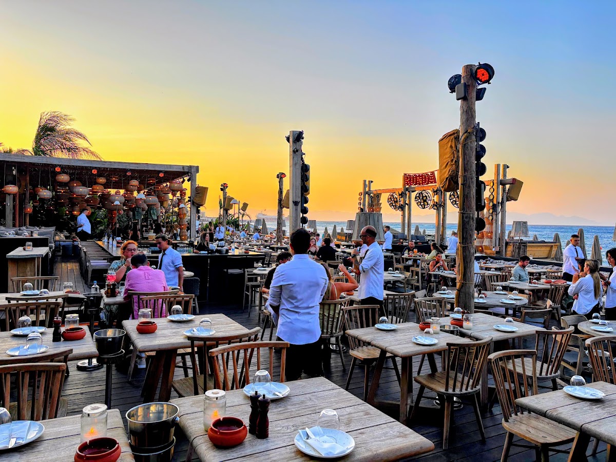 RONDA BEACH BAR-RESTAURANT