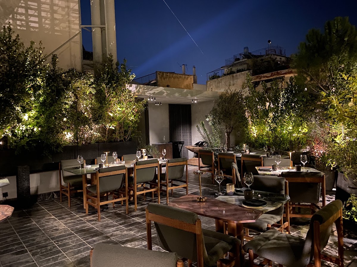 Humain Athens