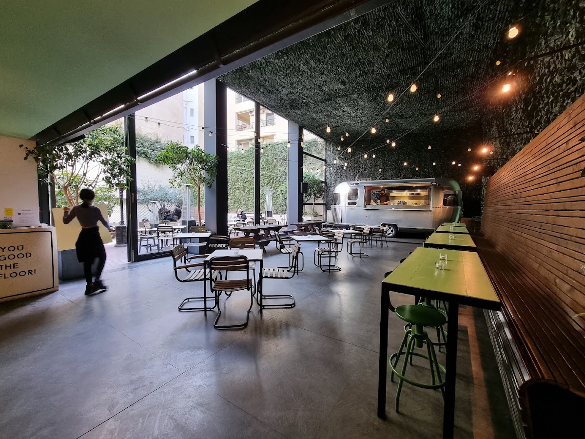 48 Urban Garden
