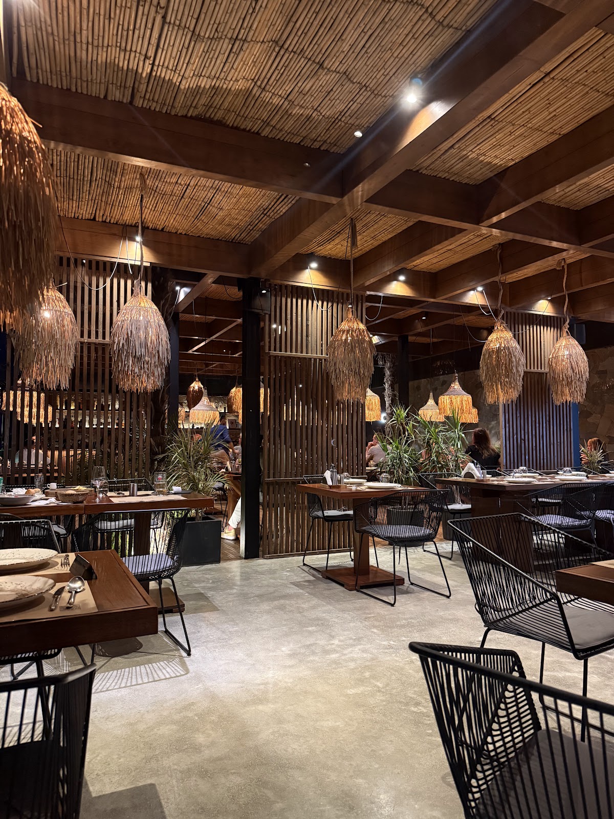 Ostro Beach Bar & Restaurant
