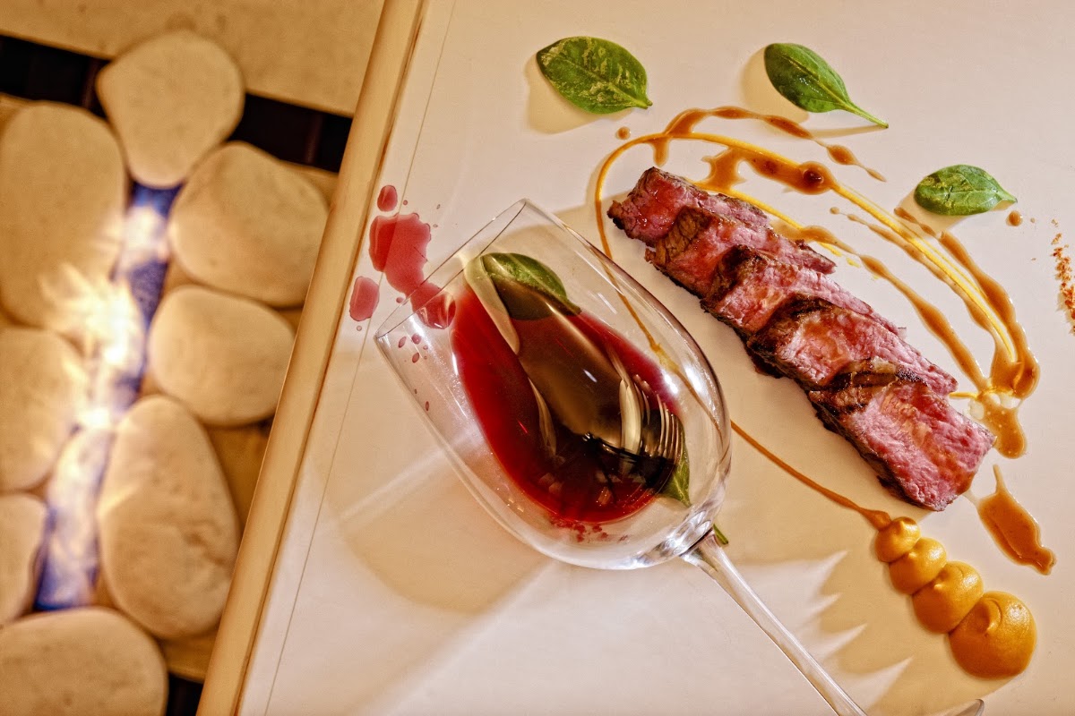 Swell Restaurant