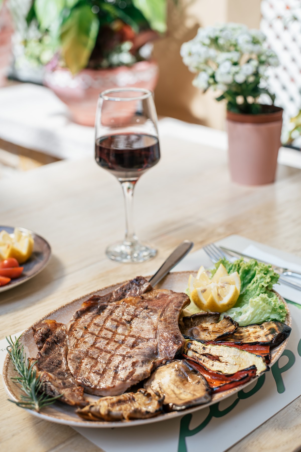 MIRONI Restaurant - Greek Kitchen