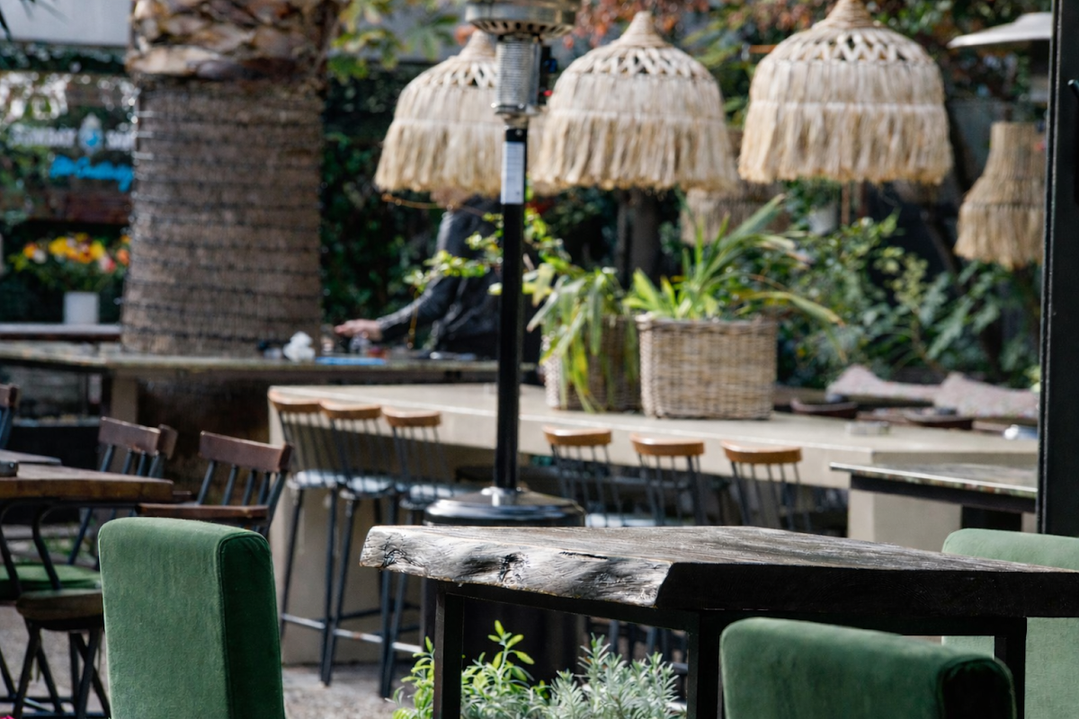 Hide & Seek | Bar - Restaurant