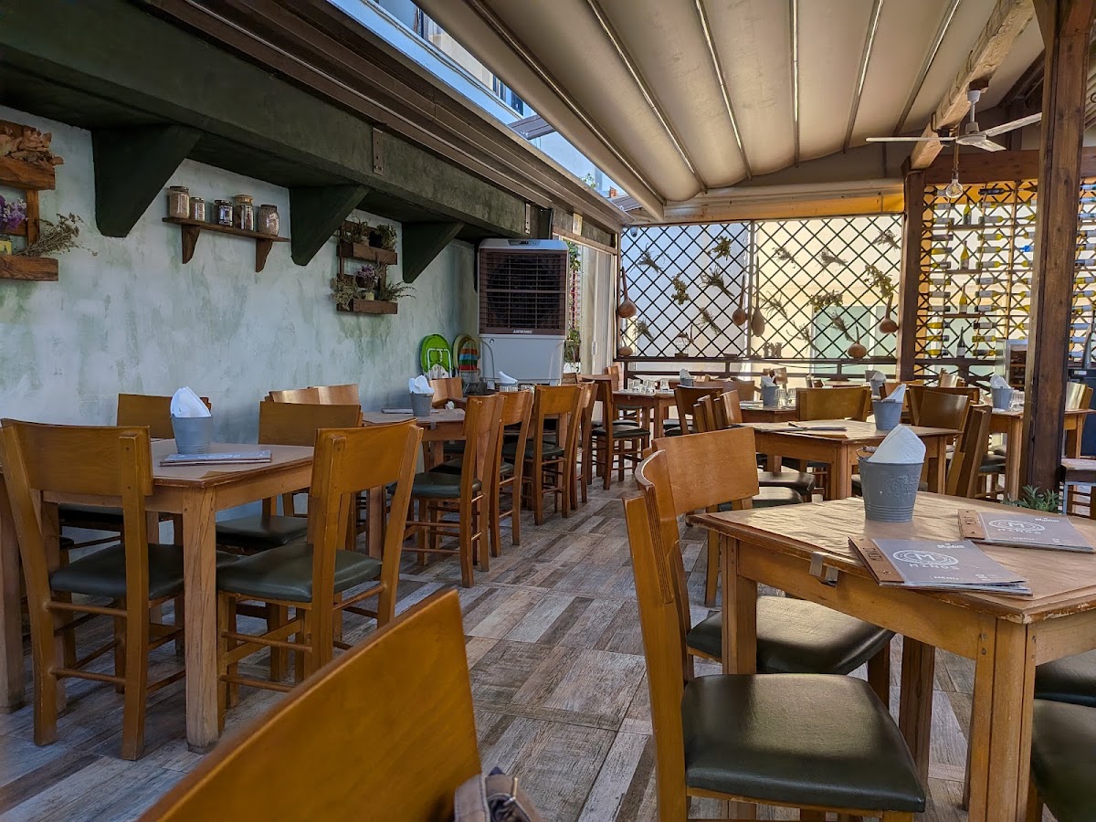 Minos Restaurant