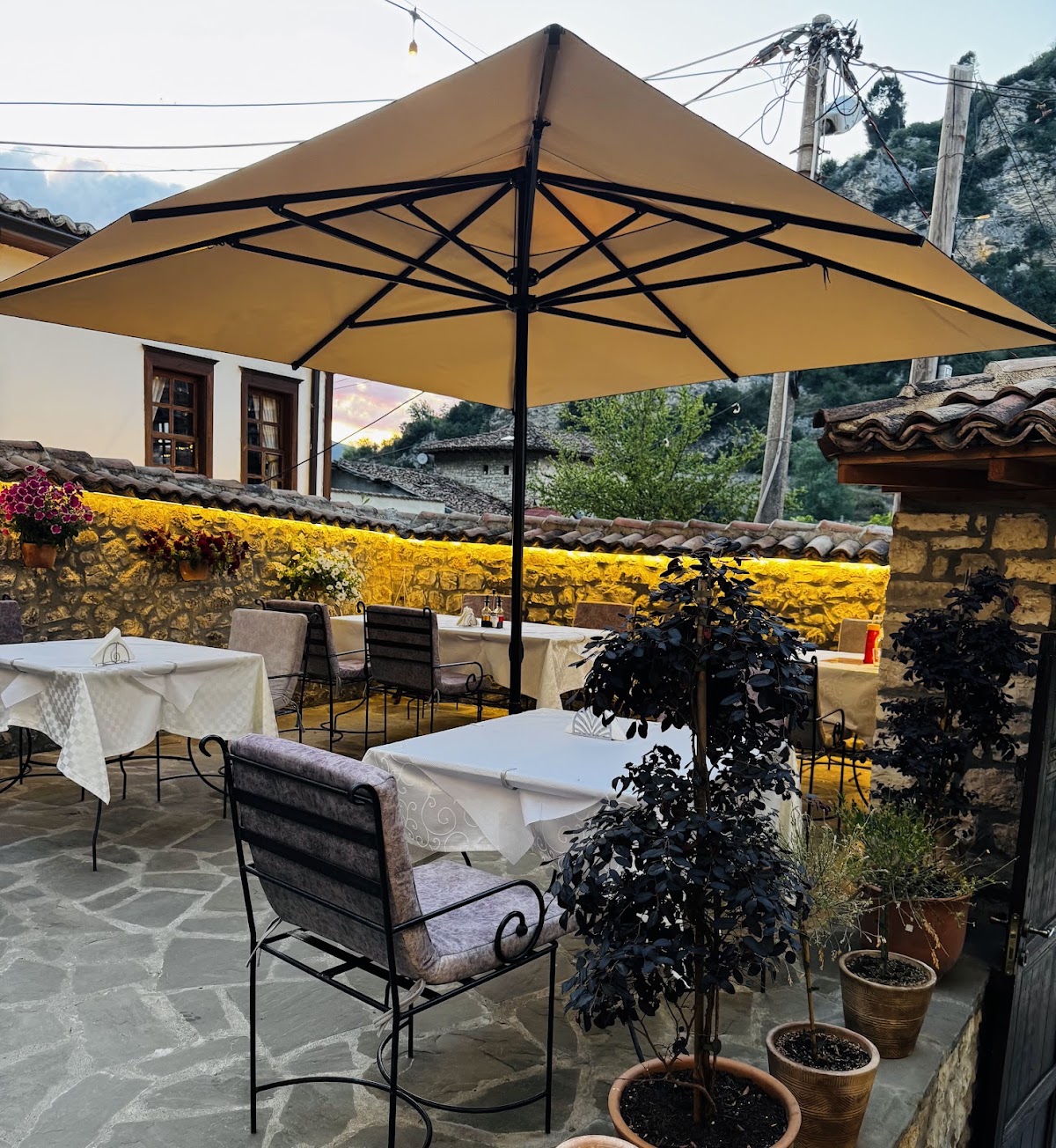 Koroni Kitchen - Traditional Restaurant Berat