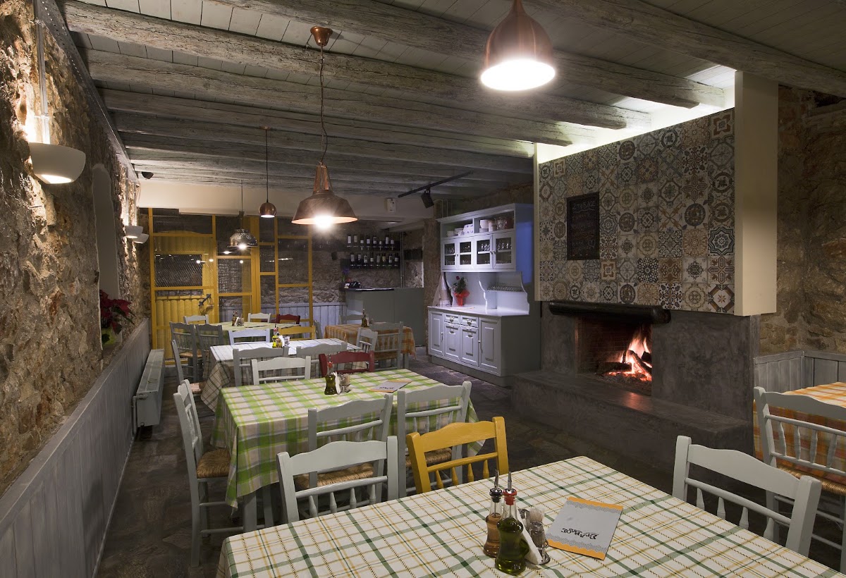 Stable Thrakotaverna Nafplio