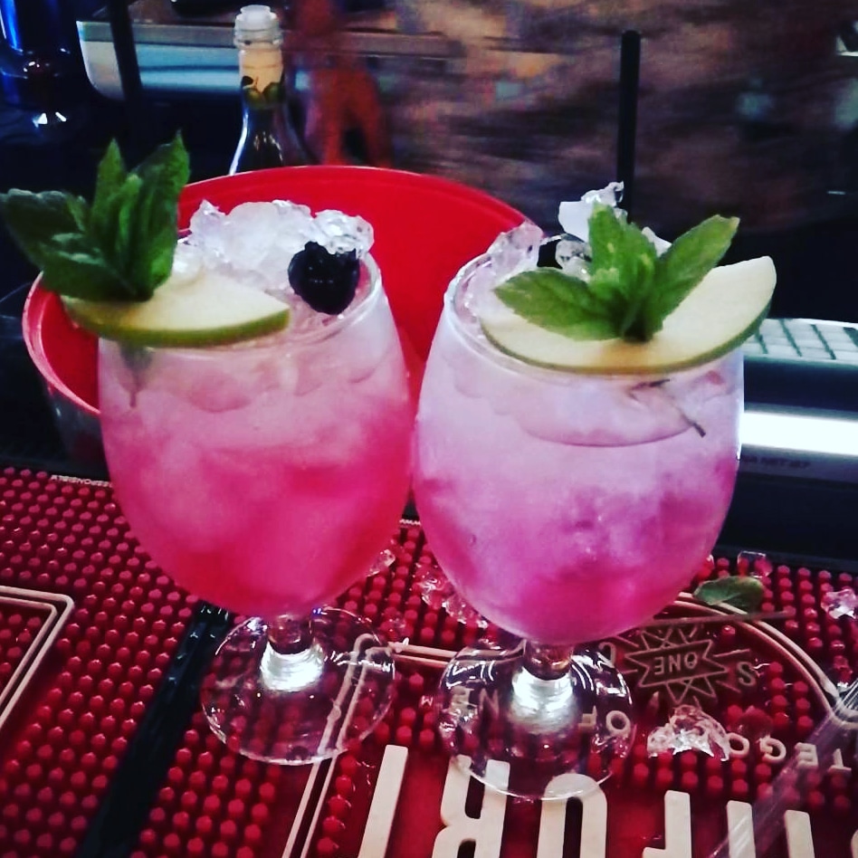Senso Cafe & Bar