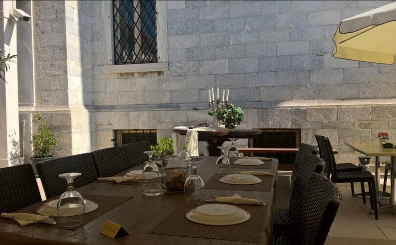 Ilissia Café Restaurant