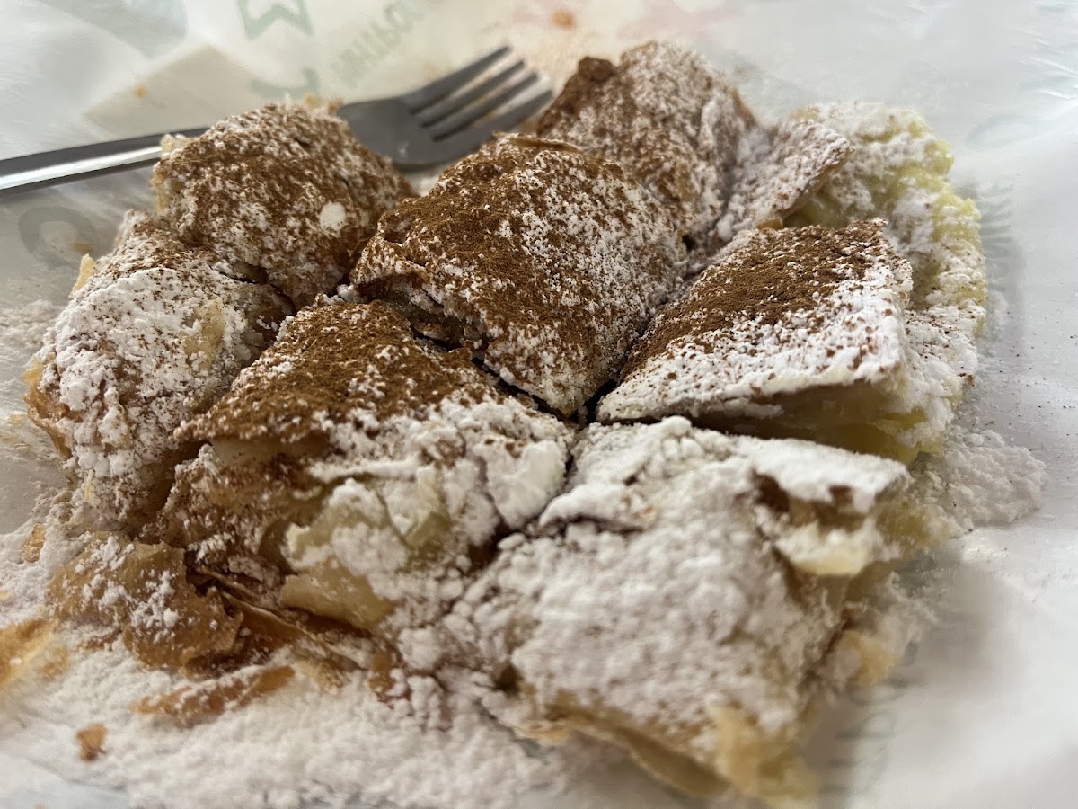 Bougatsa Giannis