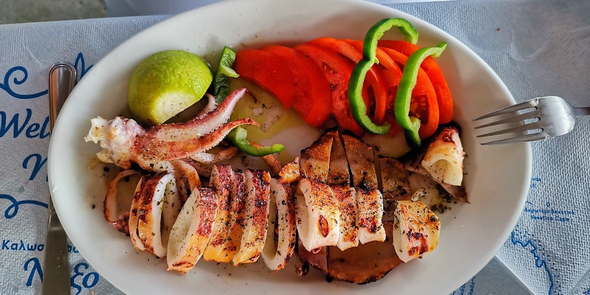 Mikri Vigla Restaurant (Liofagos)
