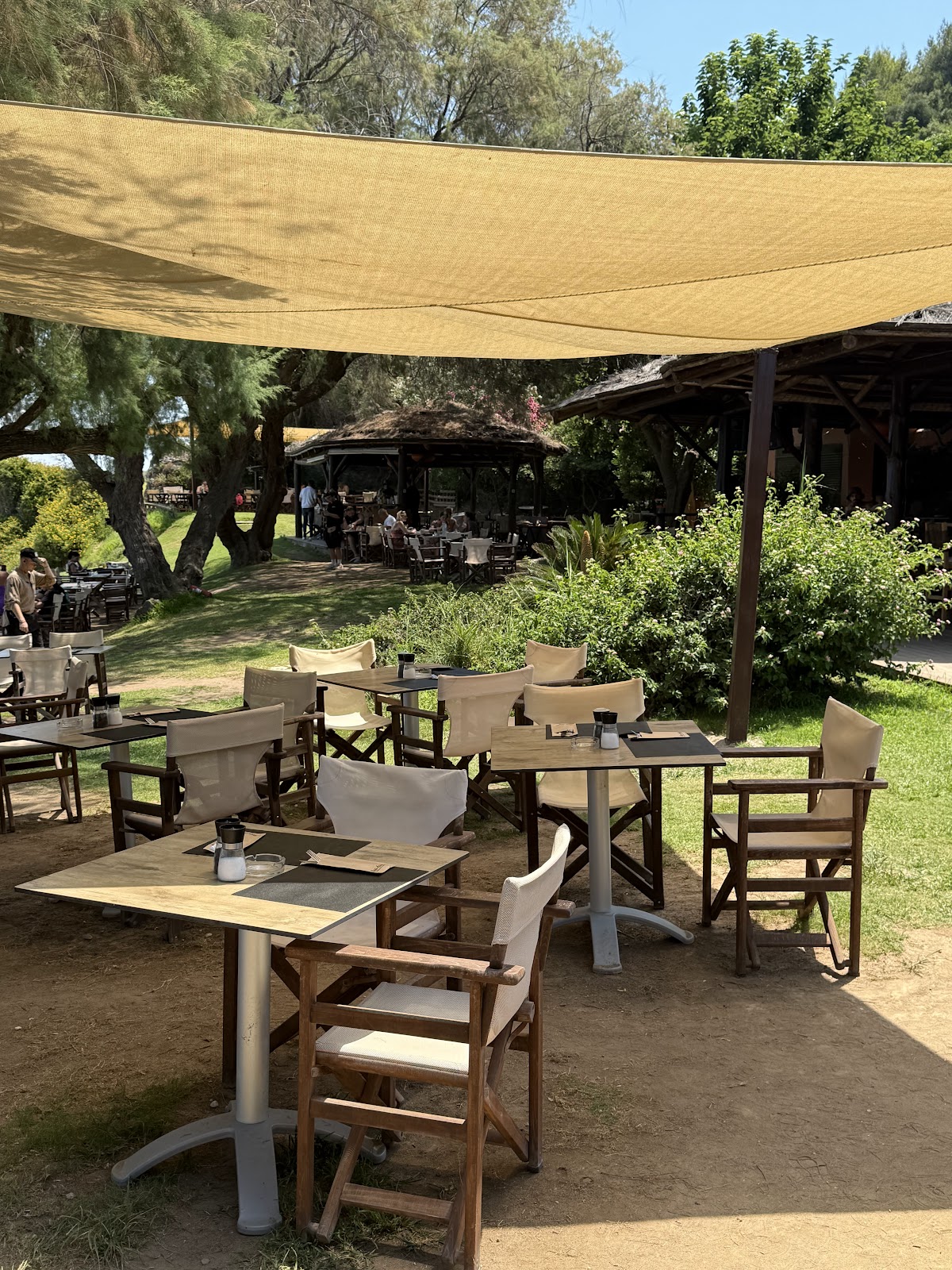 Porto Azzuro Beach Bar