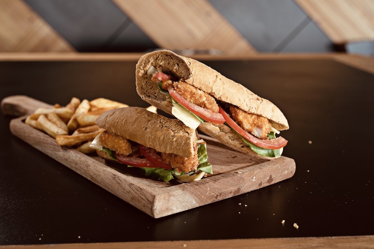BIKAKIS Bakery-Cafe-Street Food