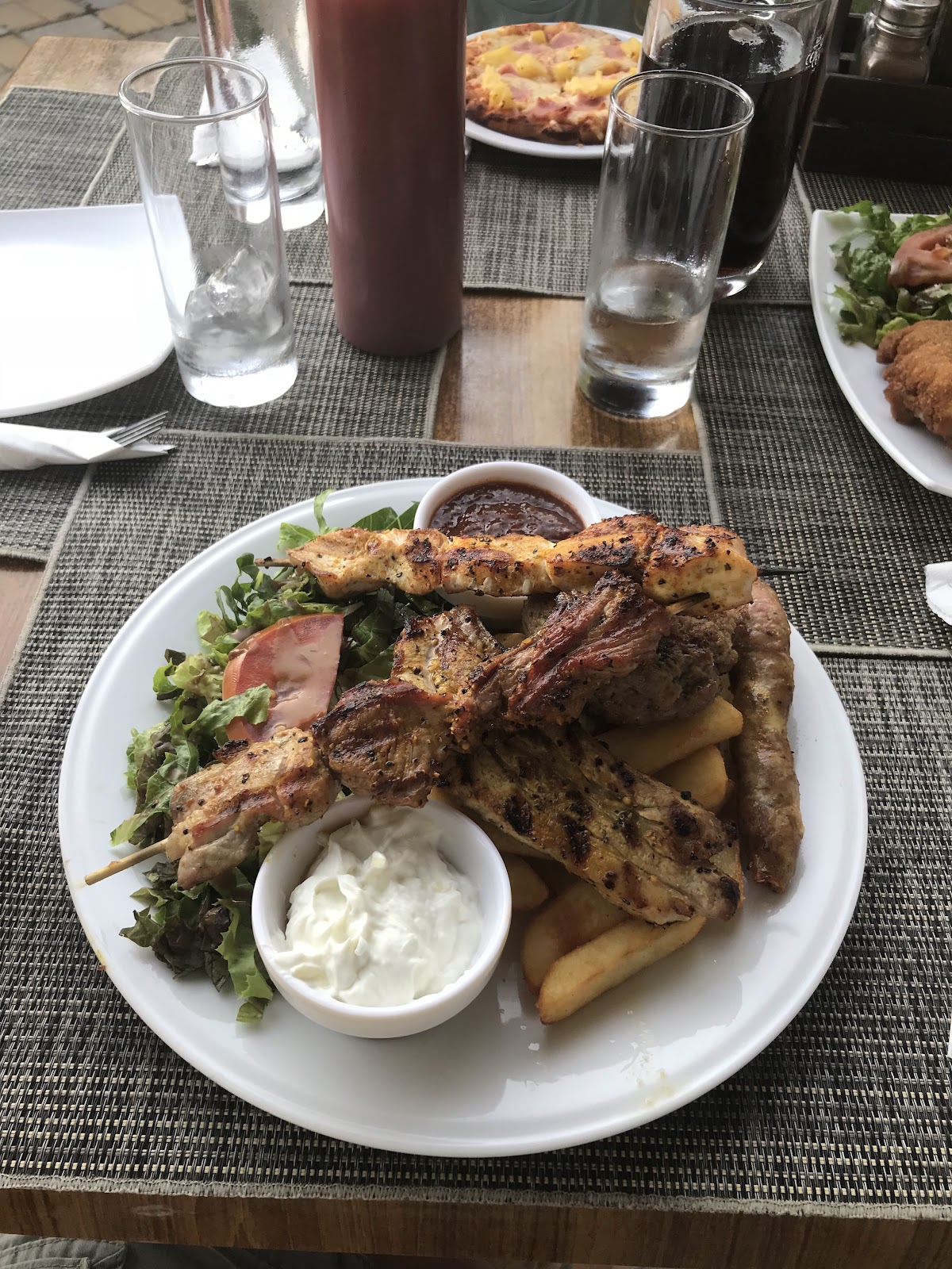 Nireas Beach bar restaurant