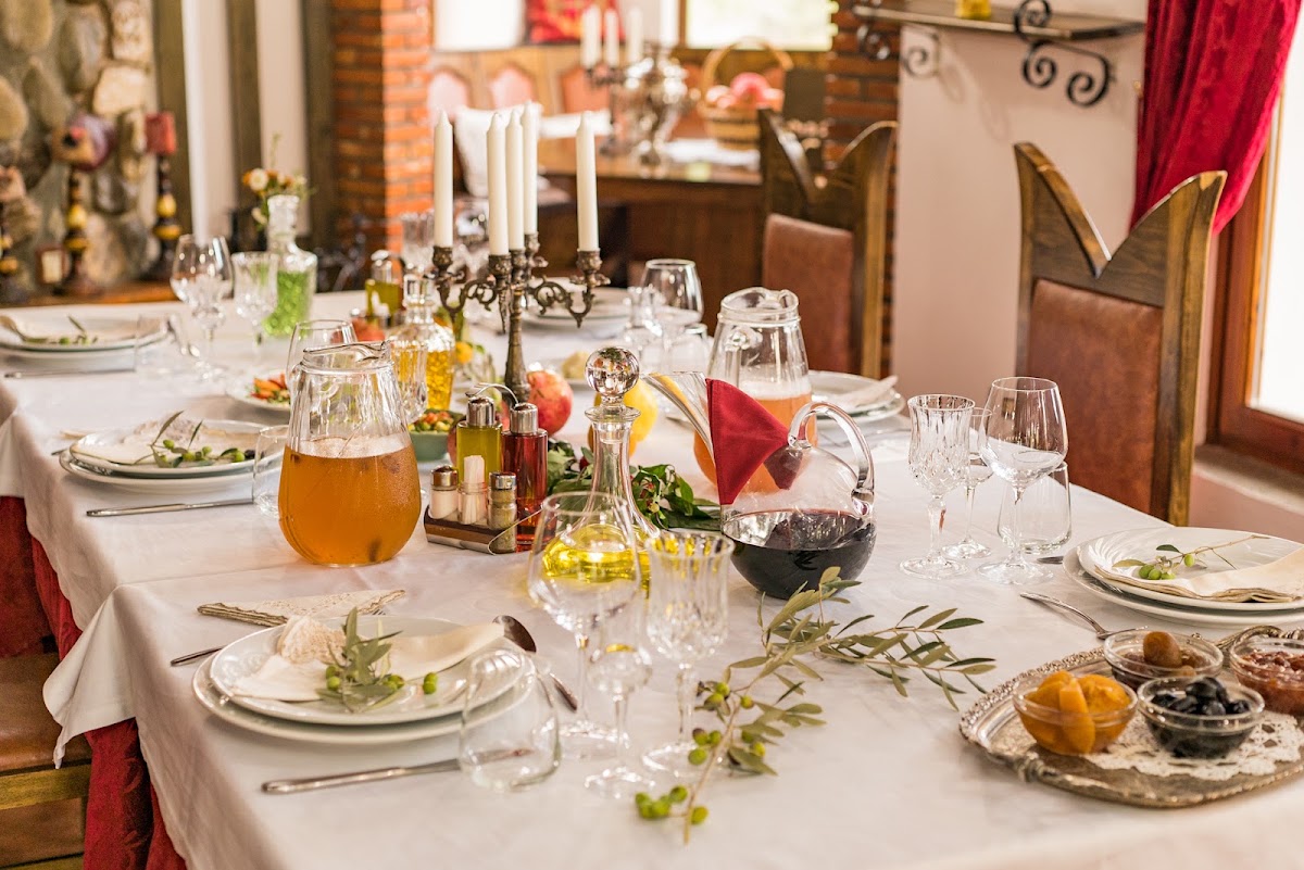 Hotel & Restaurant Castle Park Berat Slow Food