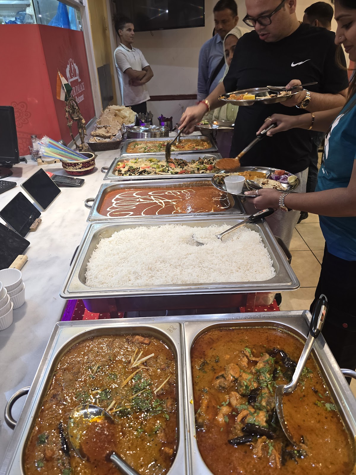 Jaipur palace Siggrou (Indian restaurant)