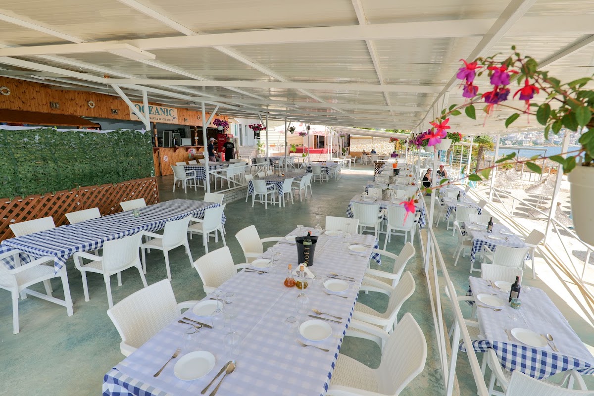 Oceanic Restaurant