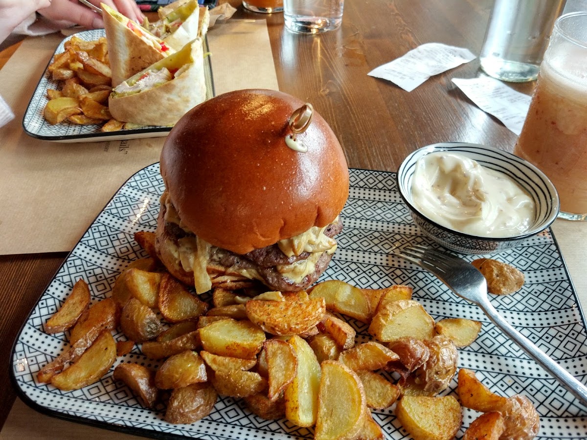 Theory Bar