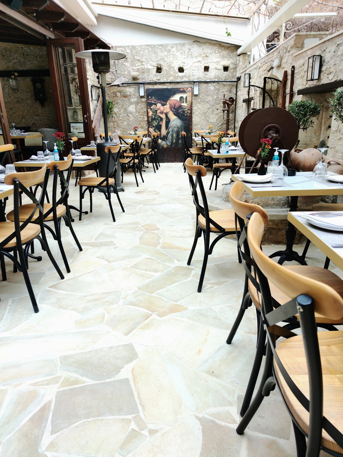 To Pigadi Restaurant