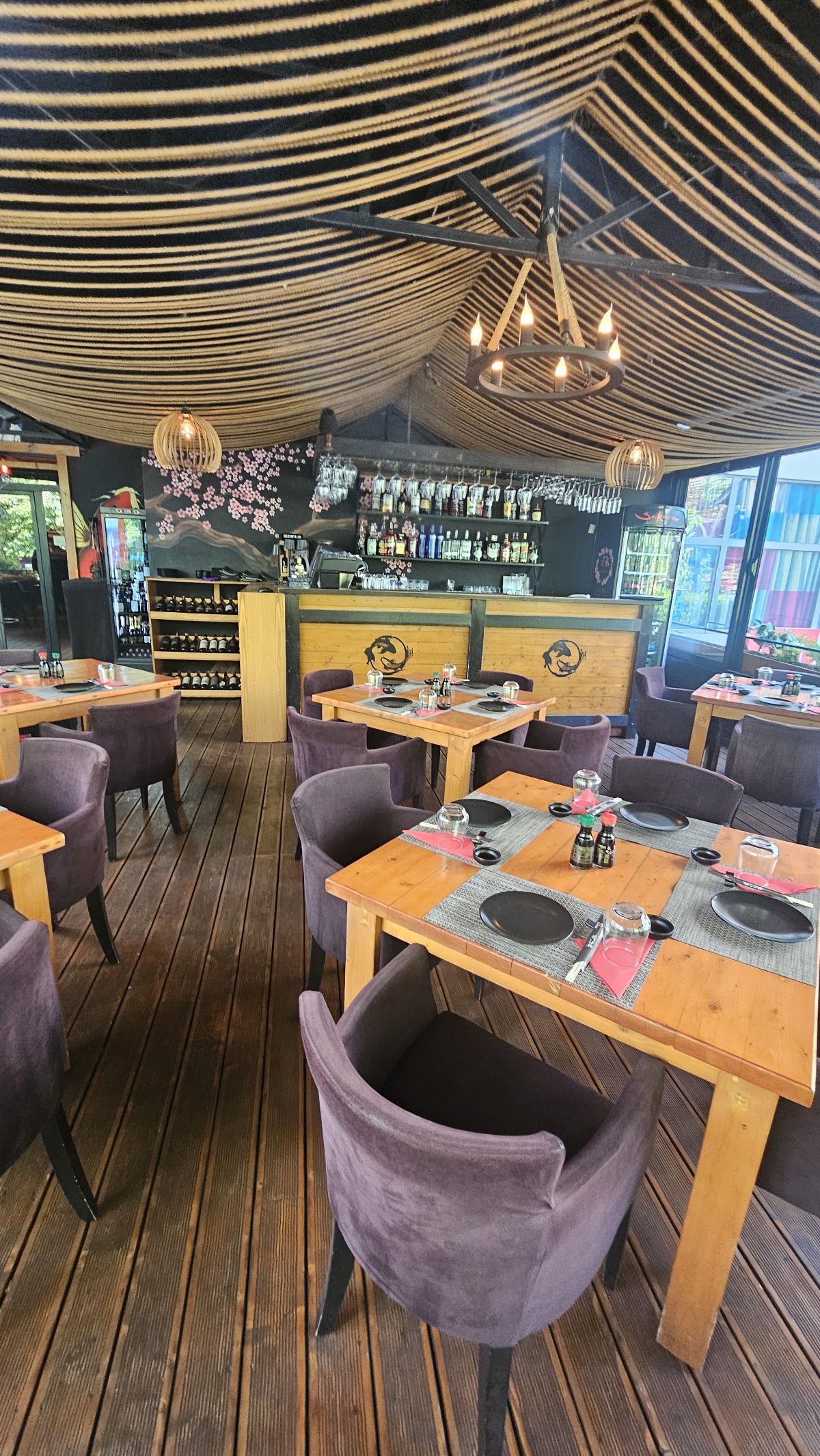 Sakura Sushi Bar
