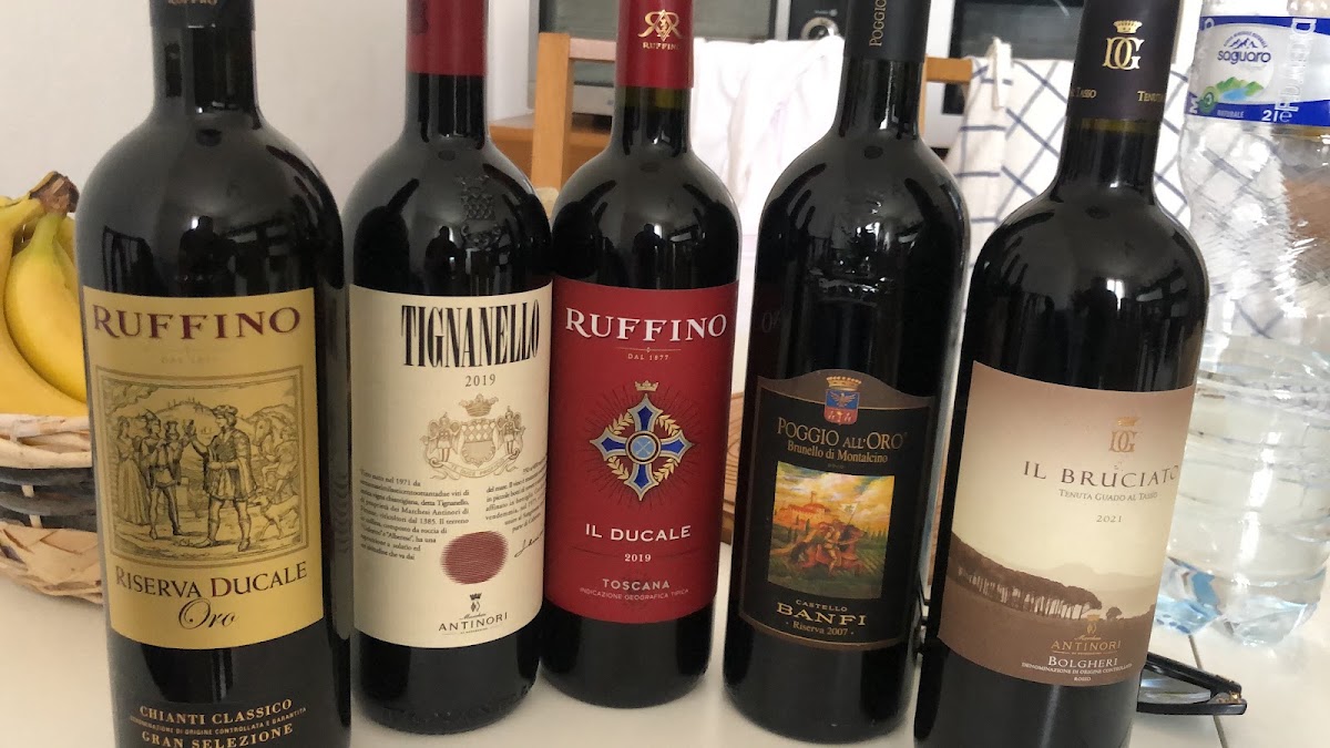 RISTORANTE MONTALCINO SHKODER ENOTECA