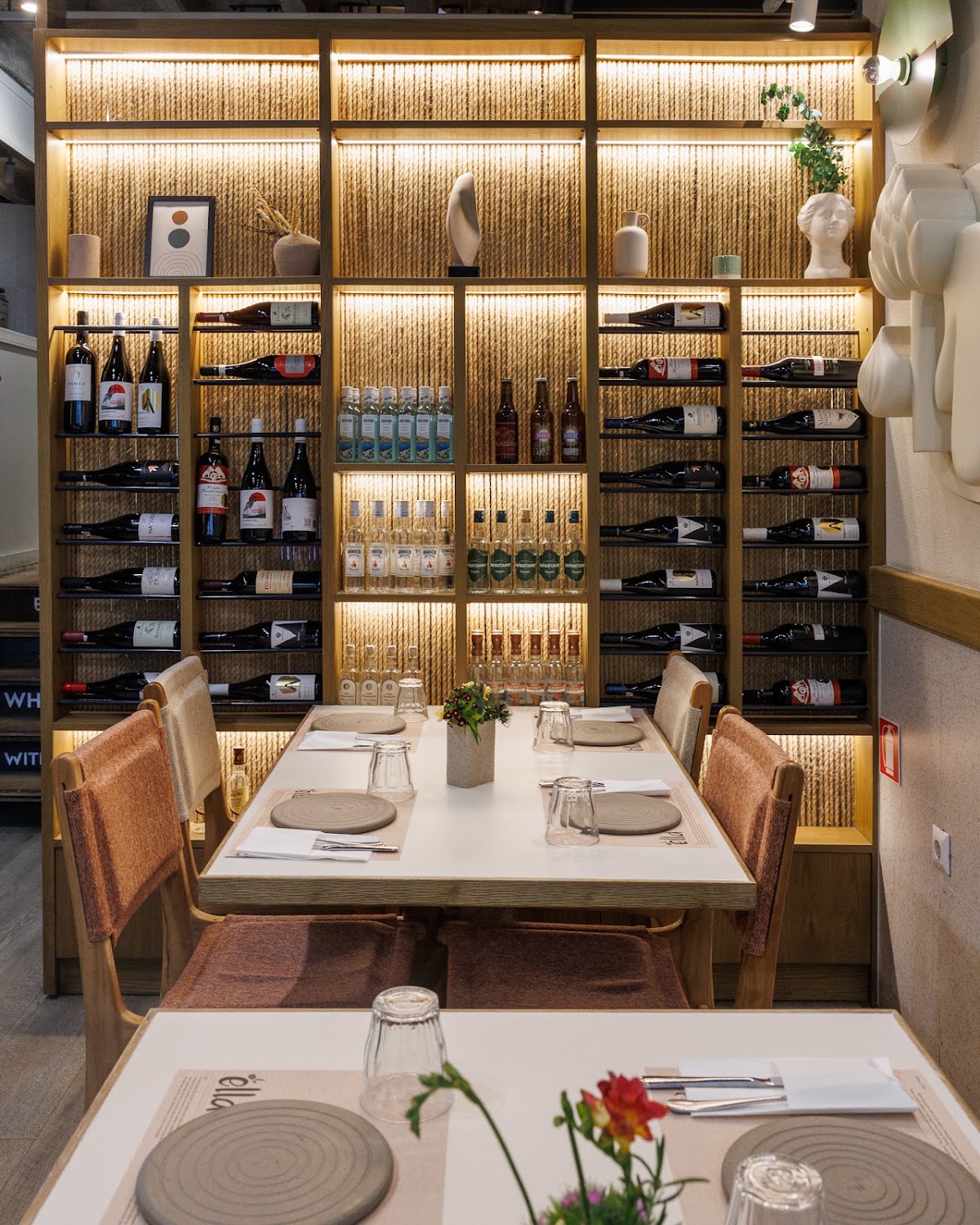 Ella Restaurant
