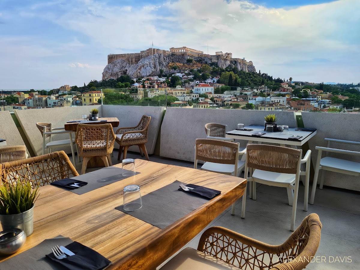 Thea Terrace